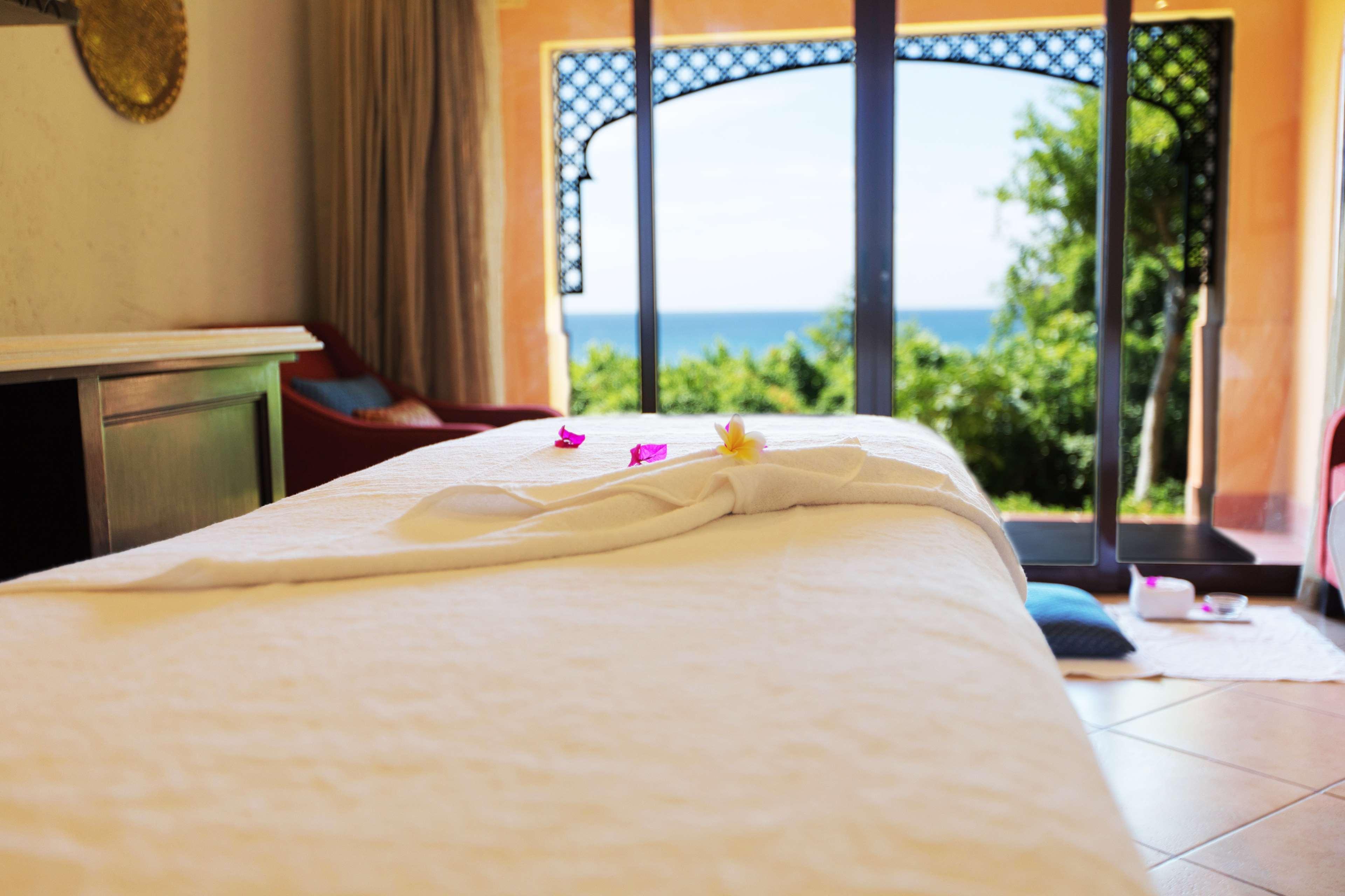 Avani Pemba Beach Hotel Eksteriør billede